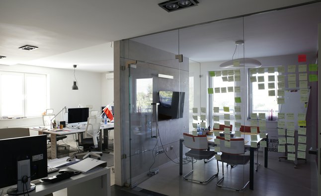 Why Creatives Thrive in Coworking Spaces