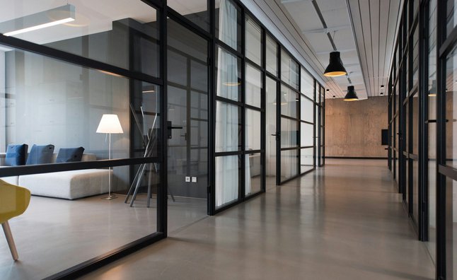 Is a Private Office Right for Your Business? 5 Key Factors to Consider