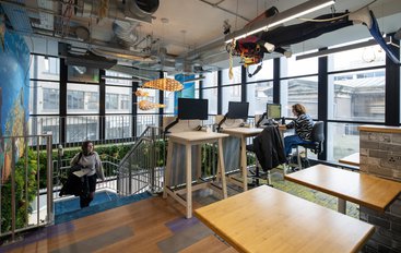 DeskLodge Beacon Tower