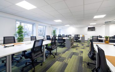 DeskLodge House - Bristol